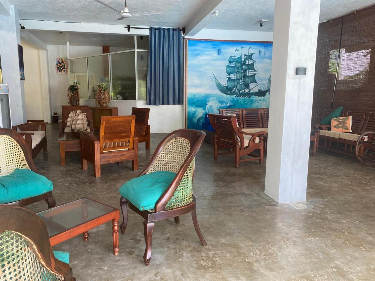 Mother'S Place Nimala Hikkaduwa Exterior photo